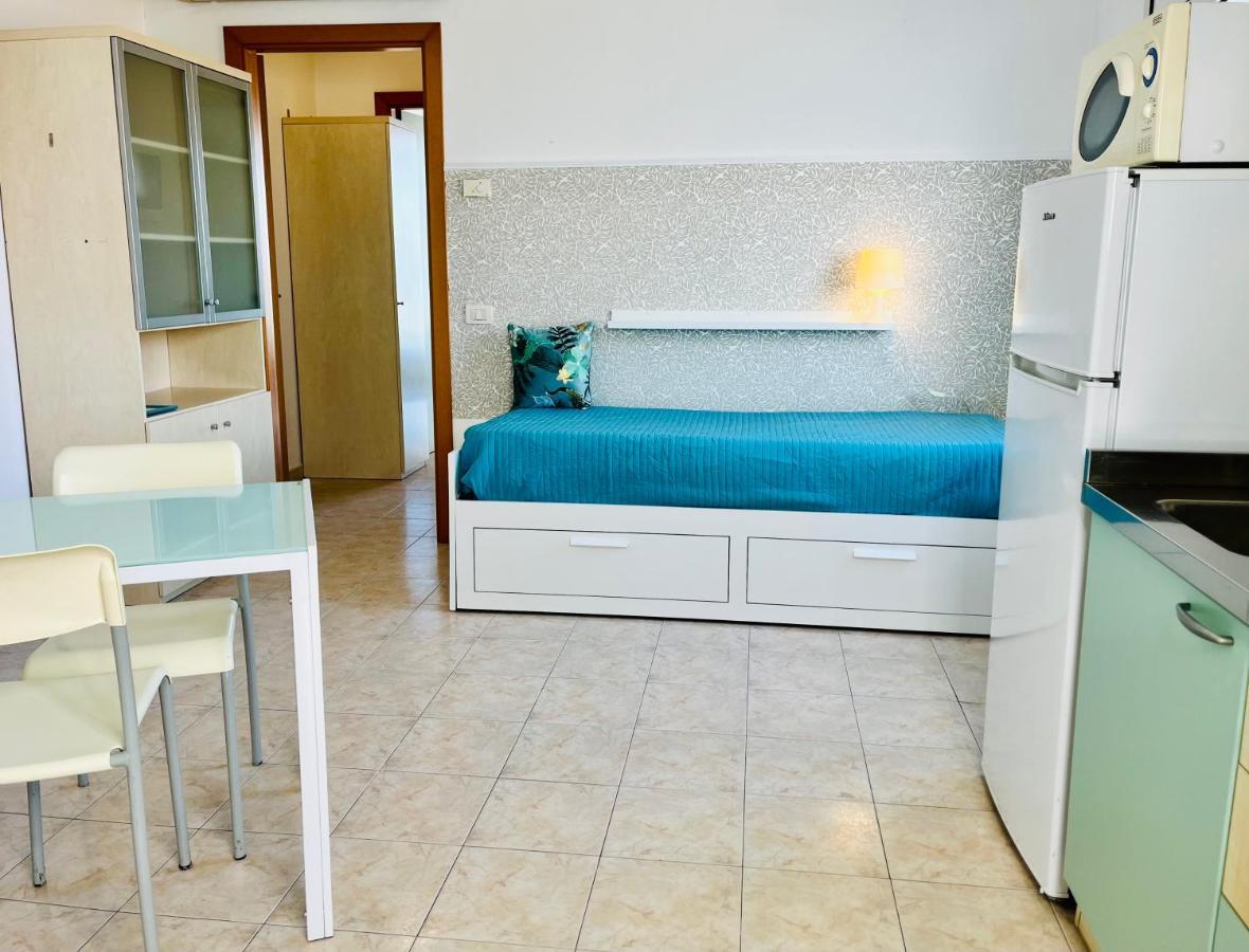 Residence Frontemare Rimini Exterior photo
