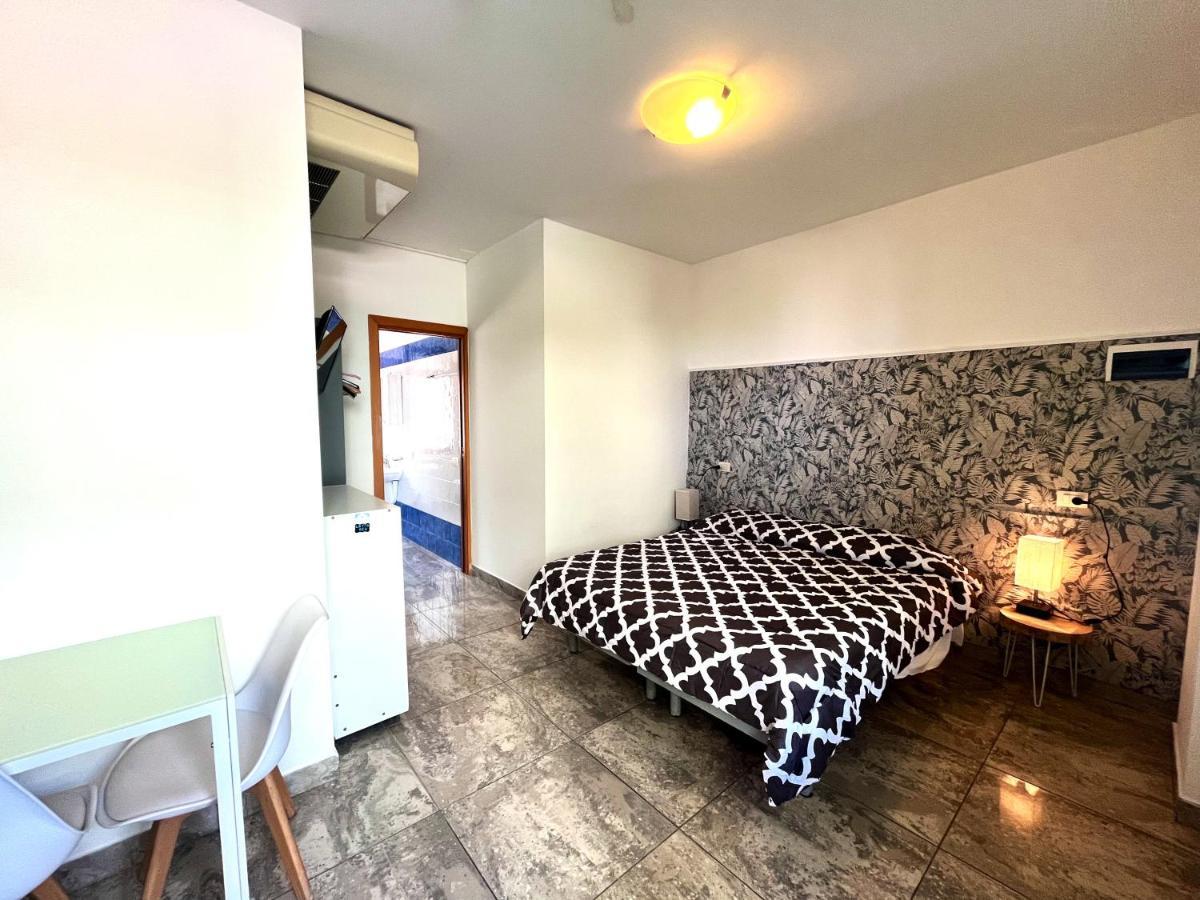 Residence Frontemare Rimini Exterior photo